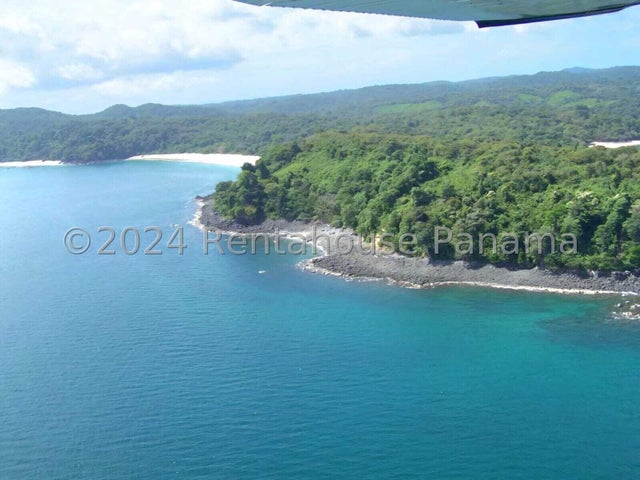 Land for Sale in Isla del Rey Panamá Province 07127